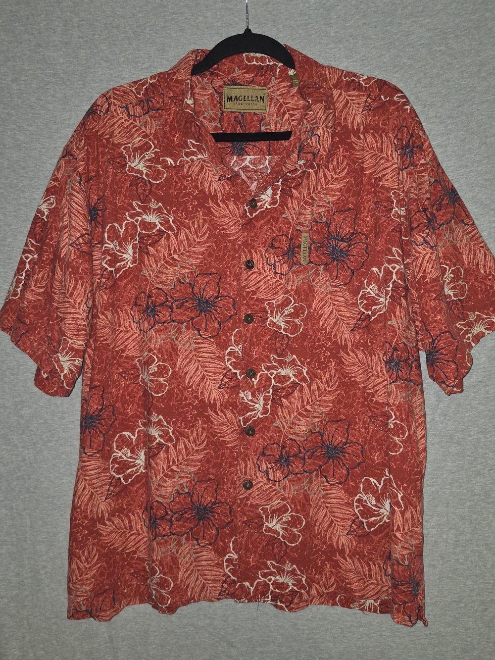 Magellan Outdoors Men’s Red Tropical Floral Button Down Camp Shirt XL